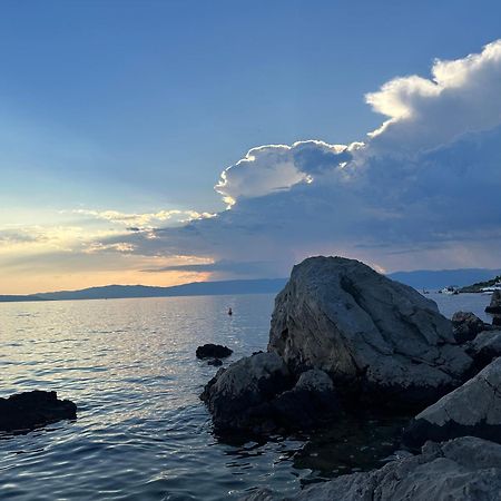 Studio Apartman Magdalena Διαμέρισμα Omišalj Εξωτερικό φωτογραφία